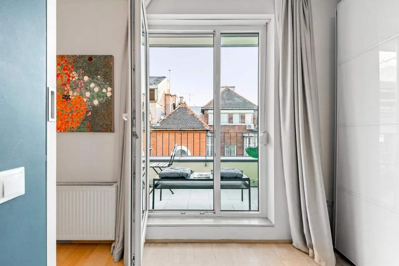 Venus Apartments - King Street II - Balcony Budapest Hungary